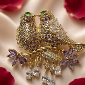 The Amethyst Amour Pavè Lovebirds Branch Brooch-Gold Finish